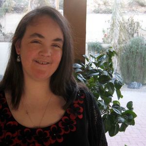 Meet your Posher, Suzanne